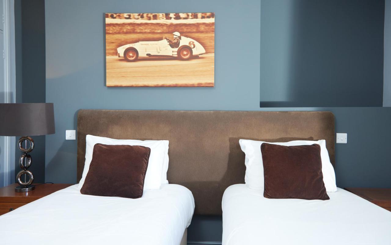 Trents By Greene King Inns Chichester Extérieur photo